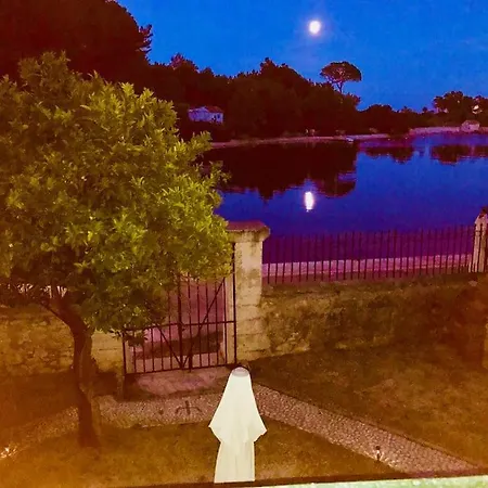 The Old House * Gaios